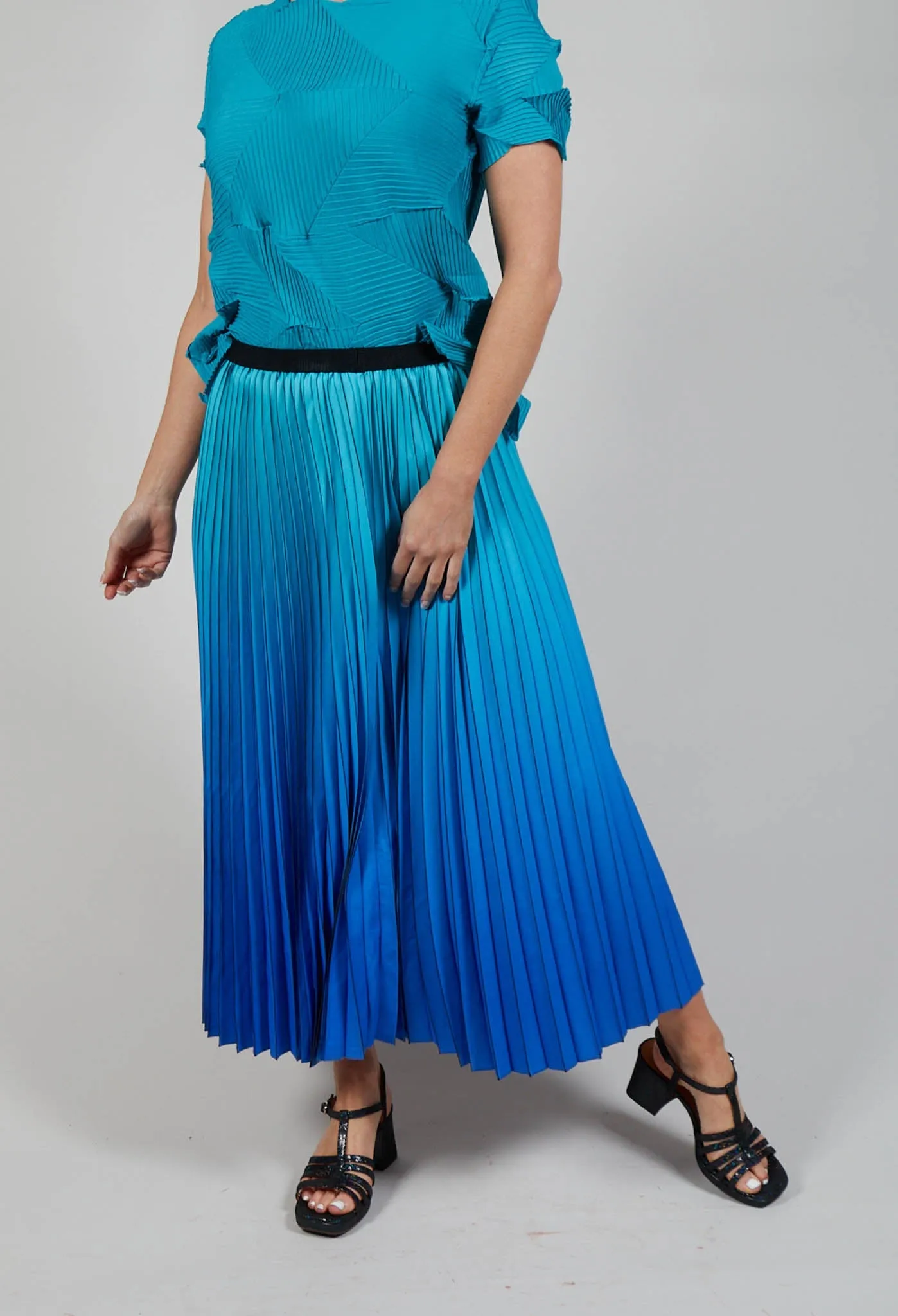 Boxy Skirt in Blue Bird and Dazzling Blue