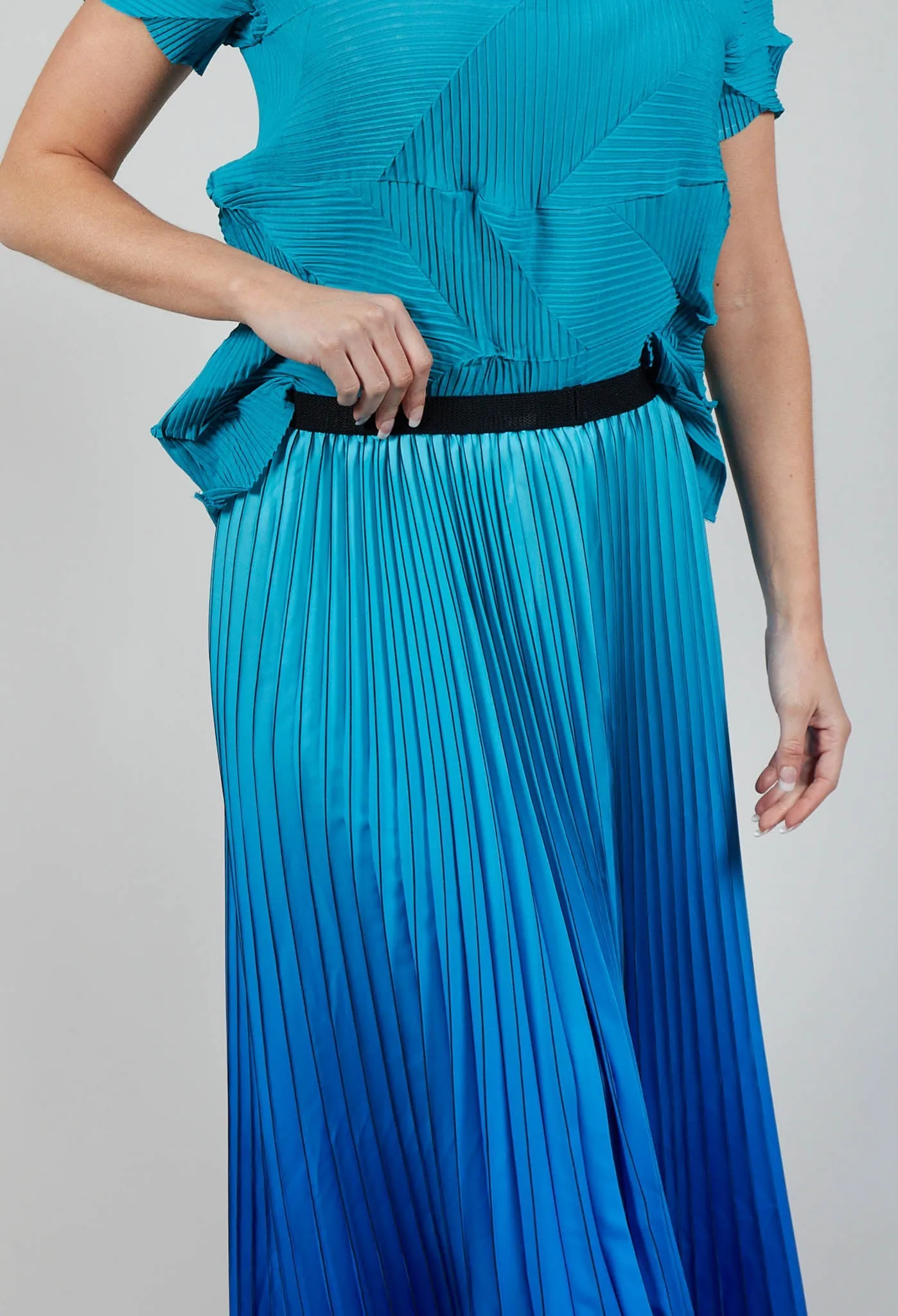 Boxy Skirt in Blue Bird and Dazzling Blue