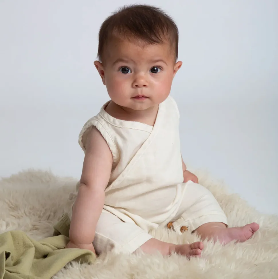 Evan Organic Cotton Baby Romper In Ecru