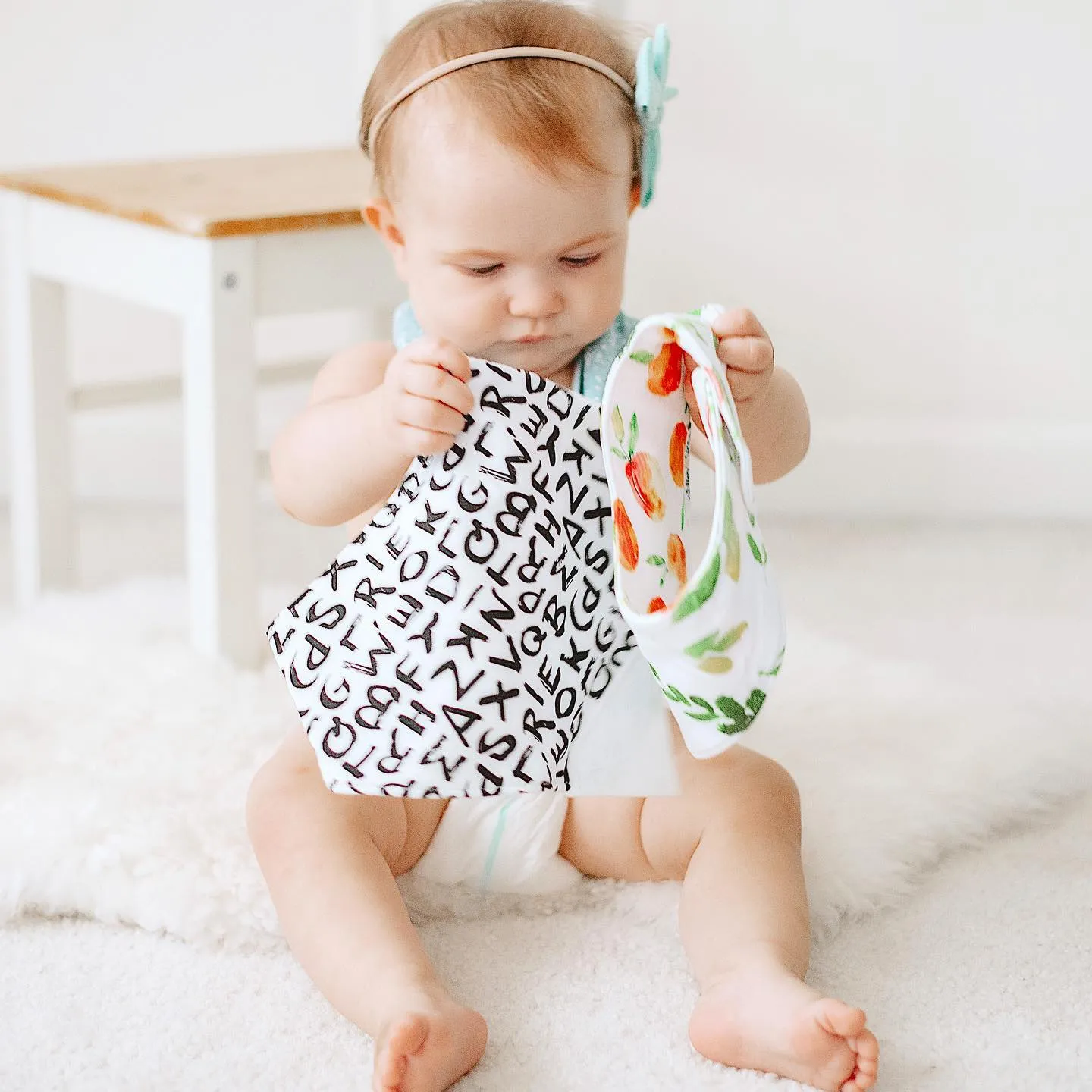 Glitter & Spice Organic Chew Bib - Pastel Arrows