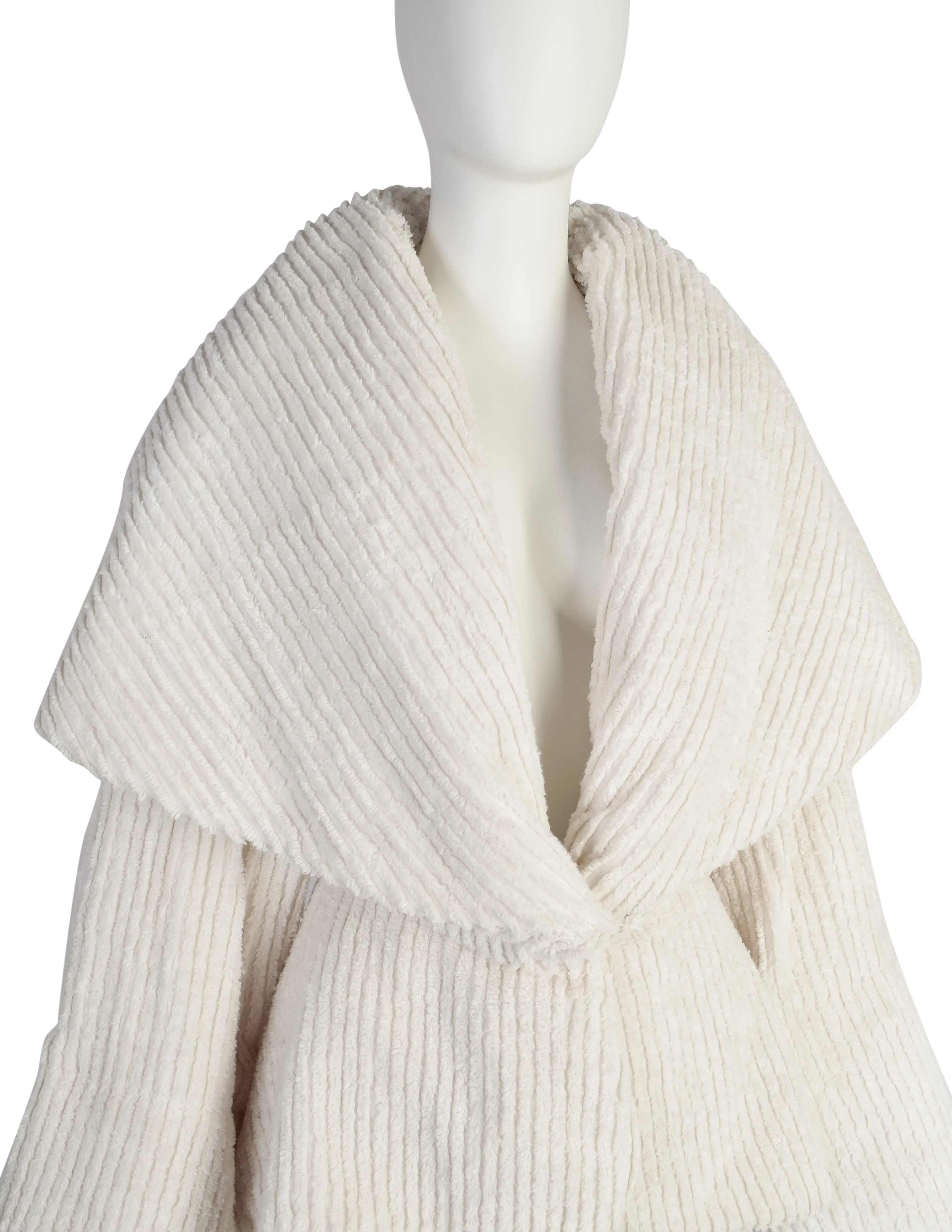 Norma Kamali Vintage 1980s Rare Off-White Chenille Huge Shawl Collar Coat