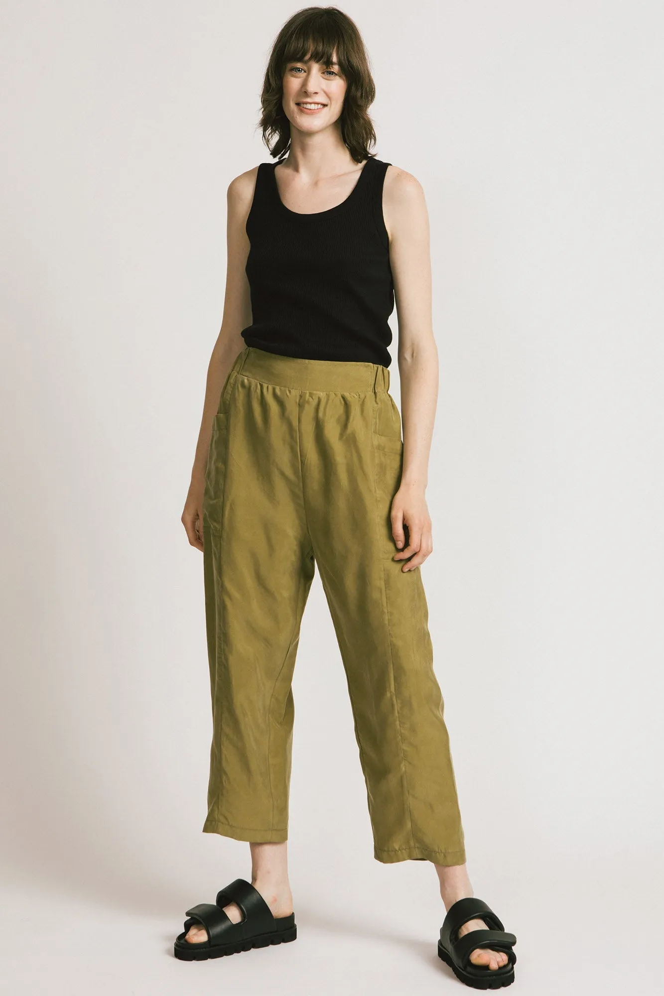 Yucca Pant in Green Cupro